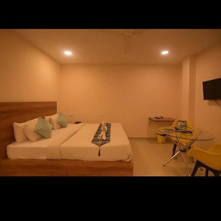 Poddar Inn Guwahati Eksteriør bilde